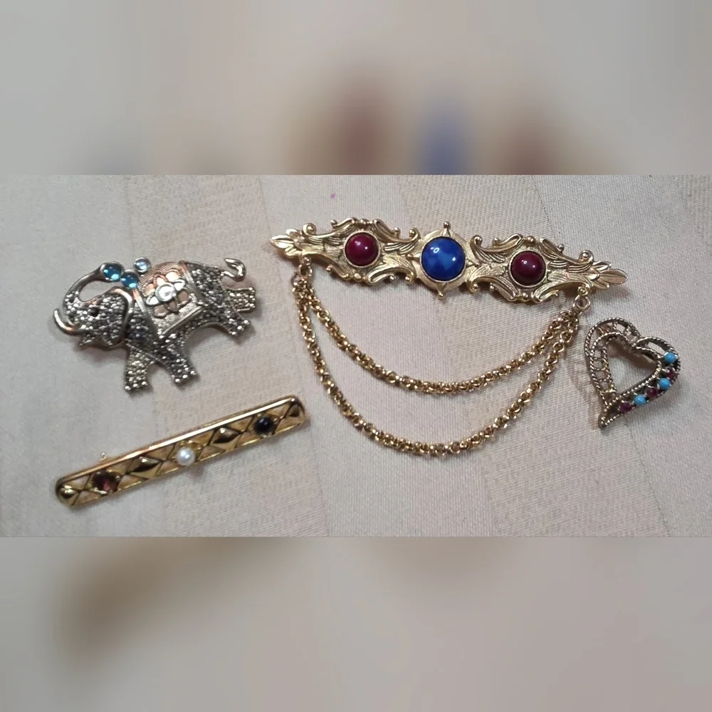 4 VINTAGE BROOCHES One Is  1928 Brand